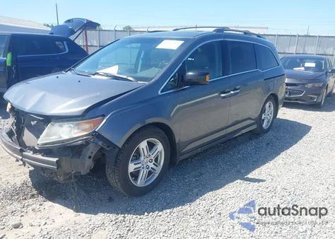 2013 Honda Odyssey Touring/Touring Elite from USA, damaged, VIN 5FNRL5H93DB041650